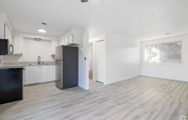 1 bed, 1 bath, 620 sqft, $1,350, Unit 5185