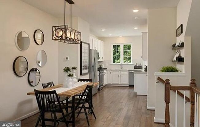Beautiful former model home, 3bd 3.5bth home ideally situated in the heart of Shipley Homestead
