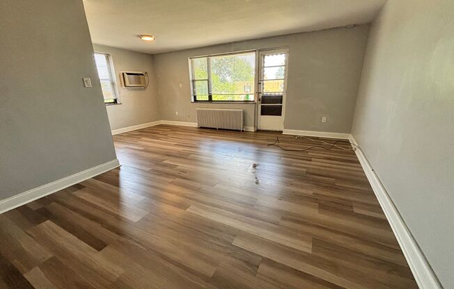 3 beds, 1 bath, 1,000 sqft, $2,390, Unit 6236 Fifth Ave. #200A