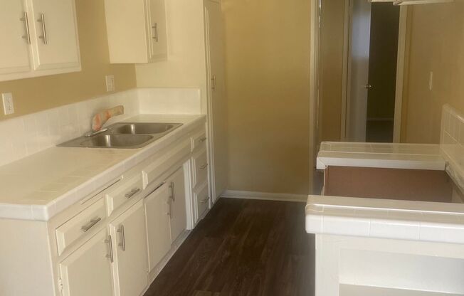 Courtyard Gardens Apartments