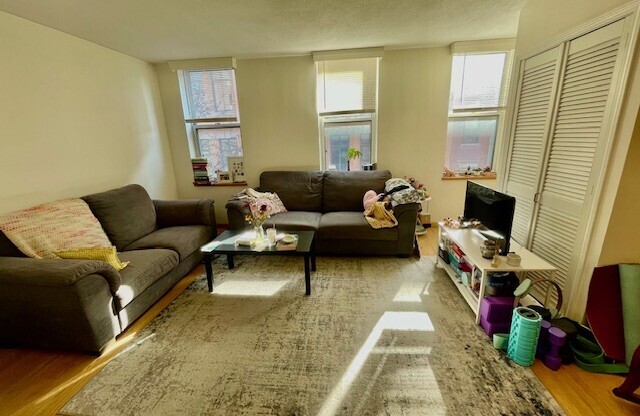 115 RICHMOND ST