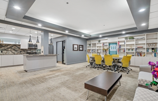 2 beds, 1.5 baths, 1,028 sqft, $4,800, Unit 206