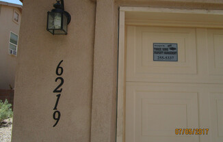 3 beds, 2.5 baths, $2,100