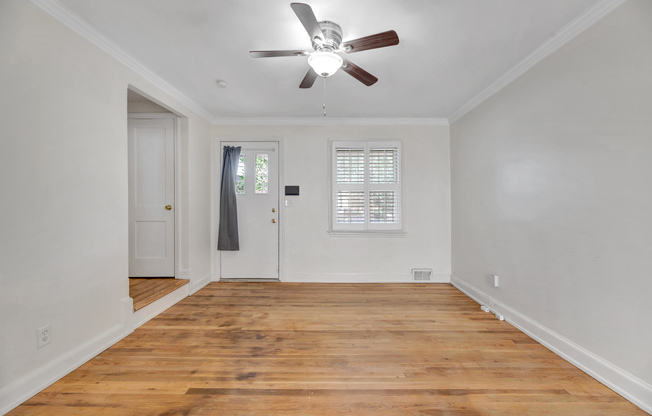 1516 HOWARD RD SE