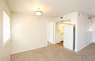 2 beds, 2 baths, 1,010 sqft, $825