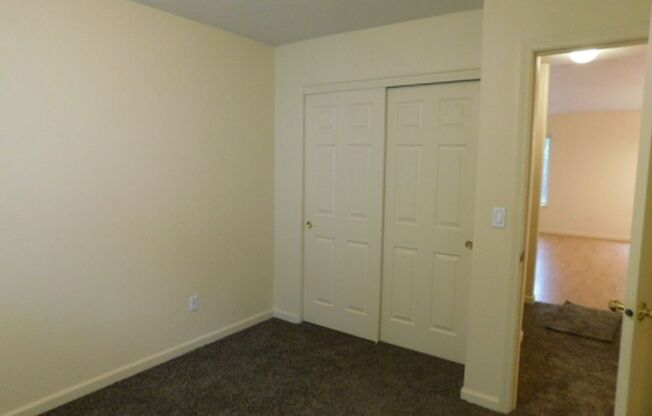 3 beds, 2 baths, $2,250