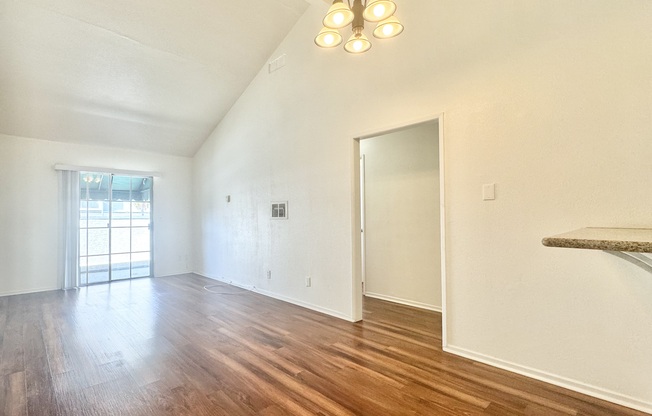 1218 Long Beach 2