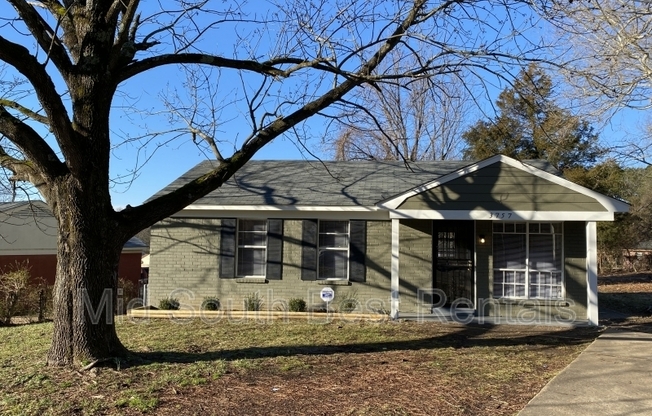3757 LONGMONT CV