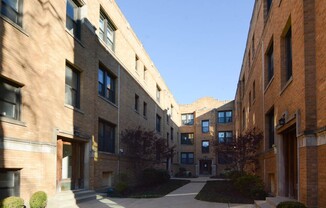 2621 Spaulding
