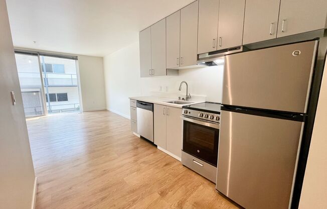 Bayview West Apartments