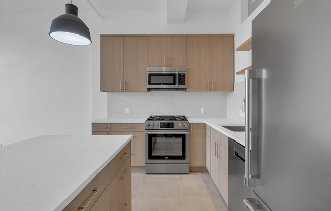 70 72 NORTHAMPTON ST