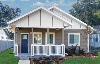 936 23 AVE S