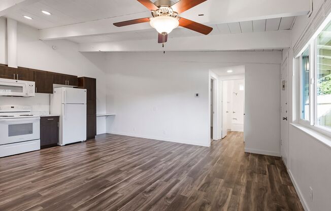 1 bed, 1 bath, 550 sqft, $1,200, Unit 1342-3