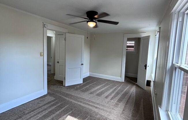 3 beds, 1 bath, $1,650