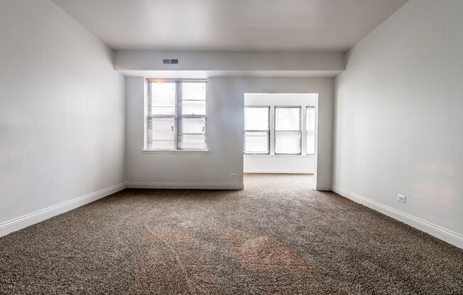 5046 S Champlain