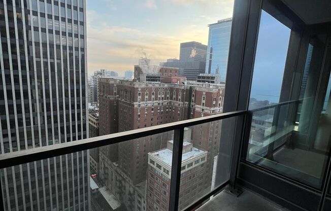 60 E Monroe St Unit 2604 Chicago, IL 60603-2768