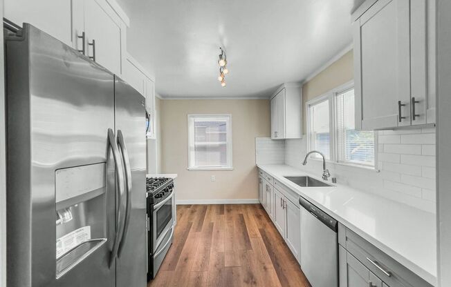 San Diego Paradise Hills Two weeks FREE Refreshed 2 bd/1 ba Home w/ A/C and Private Yard