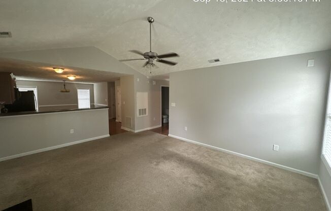 3 beds, 2.5 baths, $1,900