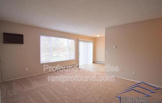 702 NE 99 AVE