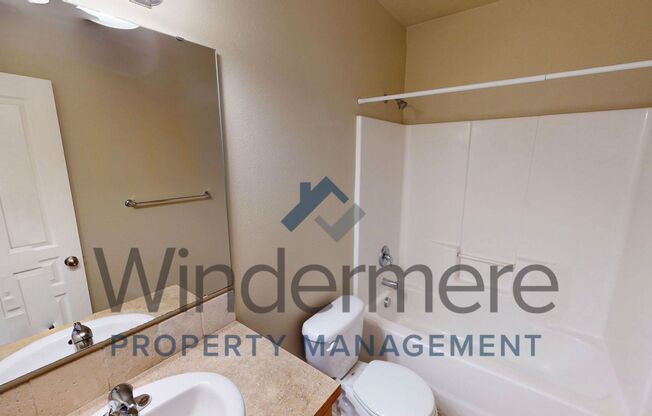 212 SW Doans Ave - Located in Homestead Community of College Place