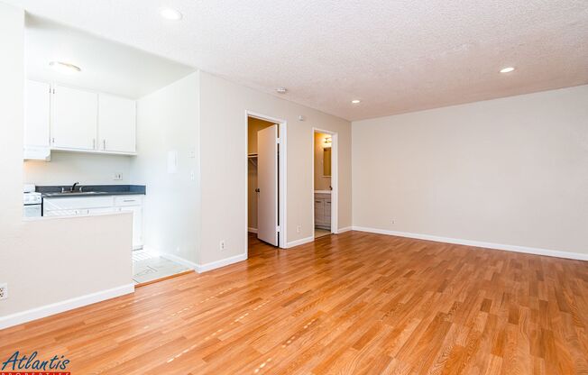 Camden 5520-5522