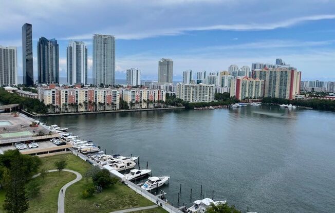 Sunny Isles Condo $2200