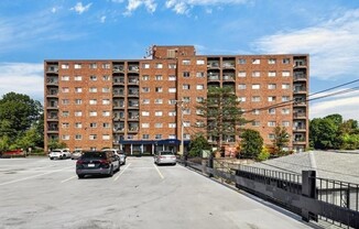 2 beds, 2 baths, 863 sqft, $2,600, Unit Unit 701