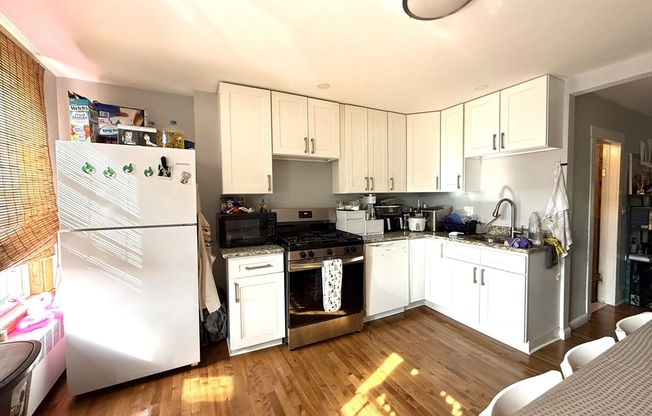 6 REED CT