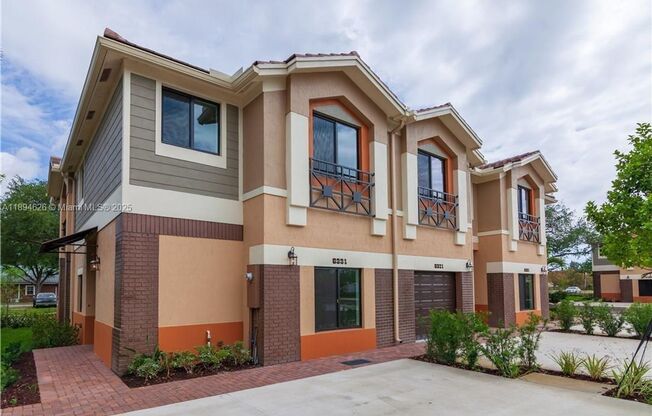 6301 S STATION SQ DAVIE, FL 33314
