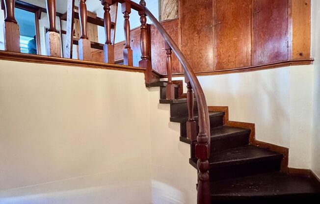 Charming cottage studio in Studio City