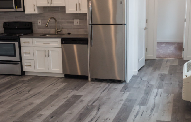 1 bed, 1 bath, 580 sqft, $1,350, Unit 4A