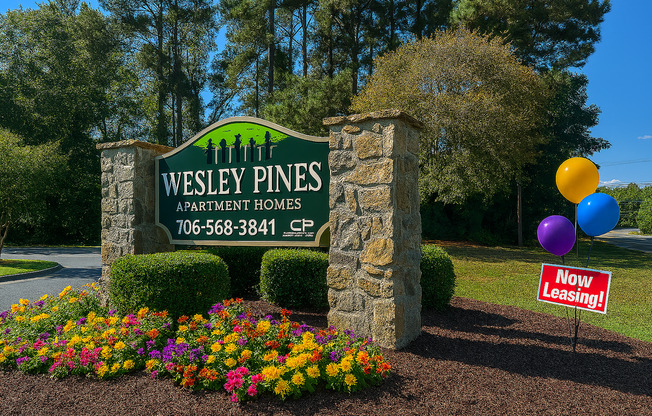 1 bed, 1 bath, 576 sqft, $725, Unit 403