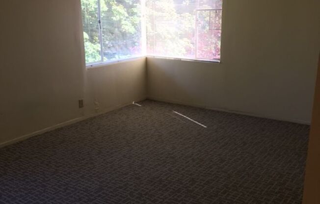 1 bed, 1 bath, 548 sqft, $1,297, Unit 304B