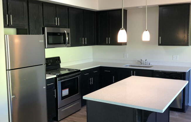 2 beds, 2 baths, 1,080 sqft, $1,795