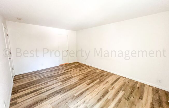 2 beds, 1 bath, $2,695