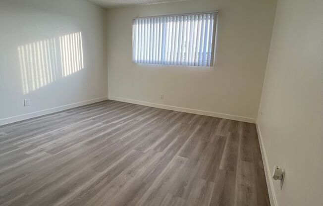 2 beds, 1 bath, 1,100 sqft, $2,575, Unit 241-41