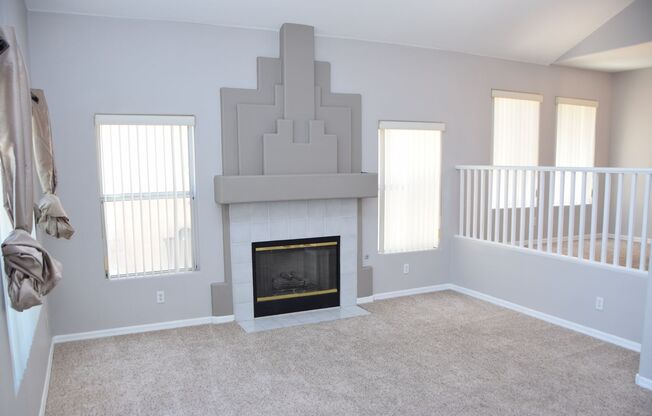 4 BEDROOM , 2.5 BATH BEAUTY IN THE NORTHWEST OF LAS VEGAS