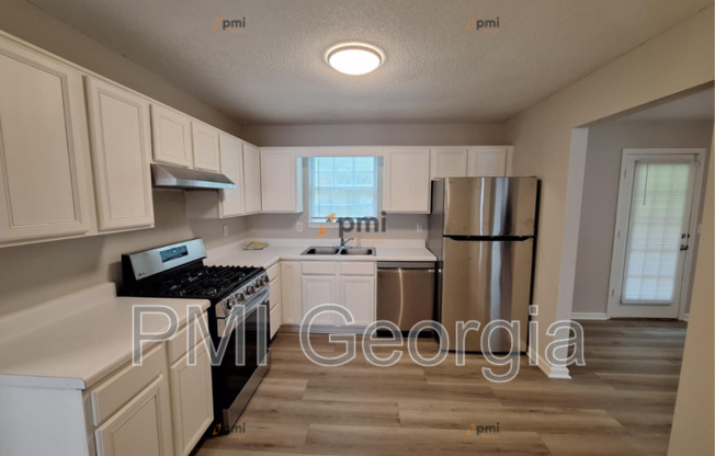 8170 AUTUMN GRN DR