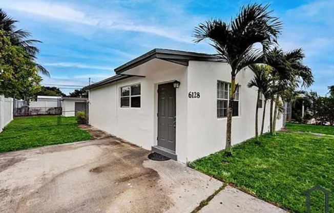 Charming 4-Bedroom Home in Margate, FL – Security Deposit Special: Only $1,500 with Approved Credit!