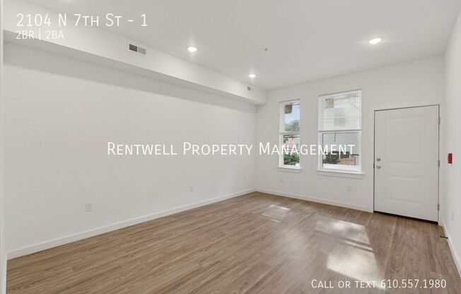 2104 N 7 ST