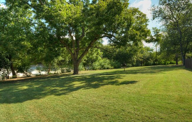 1 bed, 1 bath, 700 sqft, $1,195, Unit 104