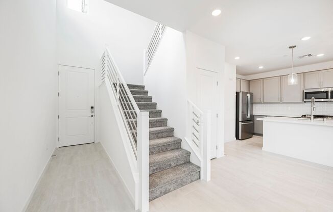 New Summerlin West Home in Gated Community!