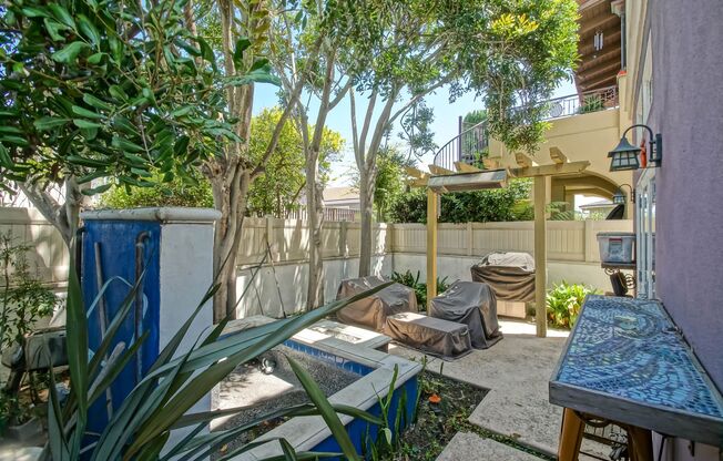 CUSTOM, ECLECTIC & CHARMING, 2100 SQ FT, HERMOSA HILLTOP HOME W/ OCEAN VIEWS, PATIO/YARD, 2 BALCONIES & 2-CAR GARAGE CLOSE TO SHOPPING, RESTAURANTS, & JUST 1 MILE TO BEACH/HB PIER!