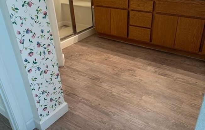 Summerset I in Brentwood-2/2 with Community Amenities