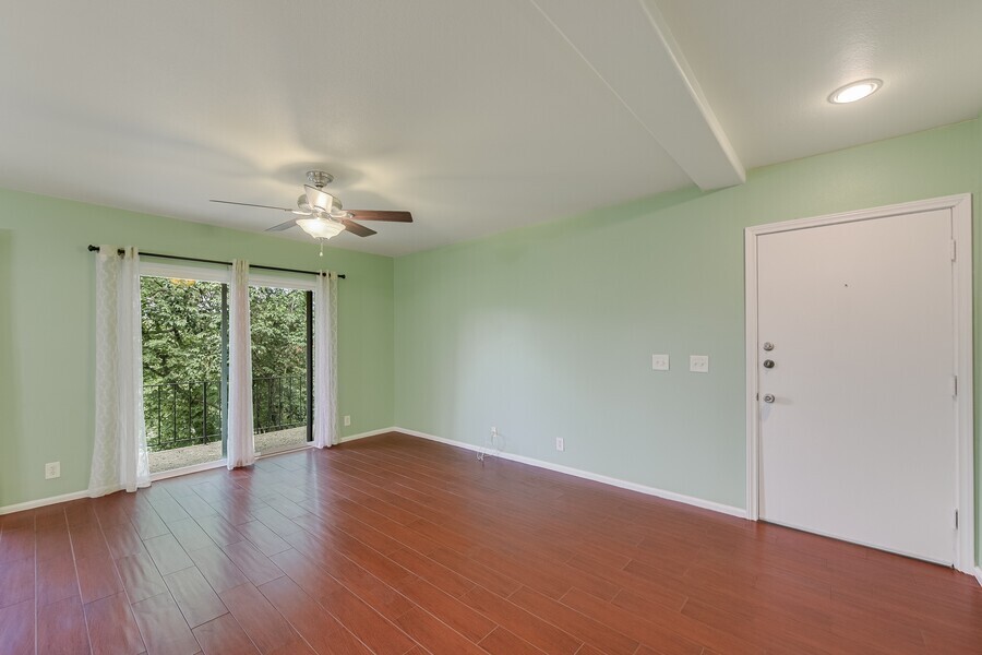 2704 San Pedro Street Unit 12