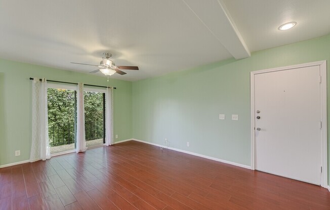 2704 San Pedro Street Unit 12