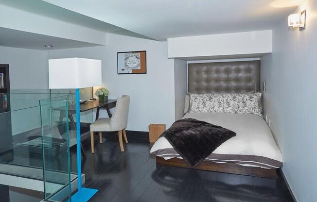 Studio, 1 bath, 671 sqft, $5,500, Unit 4M