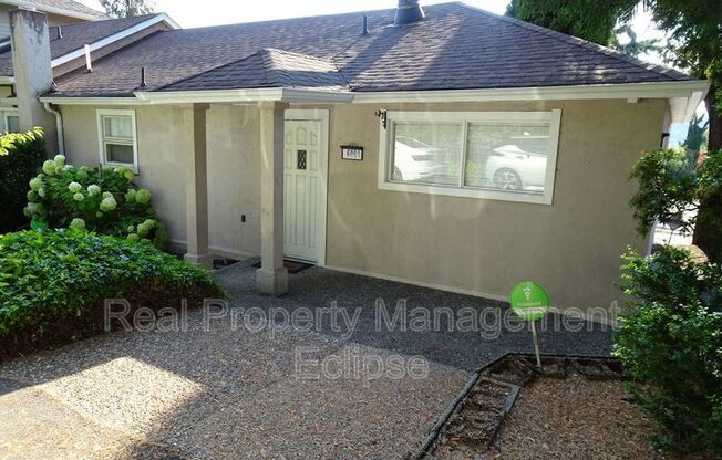 6061 NE 135 ST