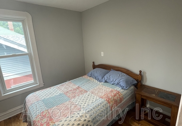 3449 SNELLING AVE