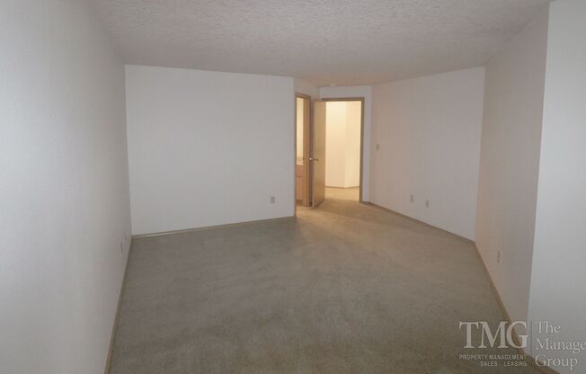 3 beds, 2.5 baths, 1,530 sqft, $2,295, Unit A